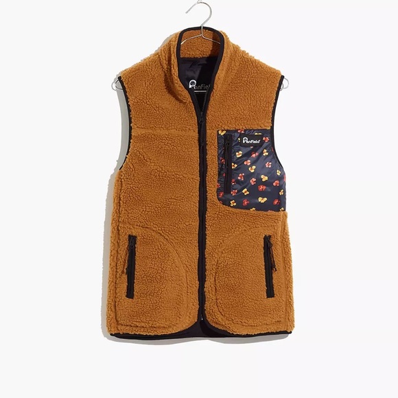 Penfield Jackets & Blazers - Madewell x Penfield® Lucan Fleece Vest in Feline Floral